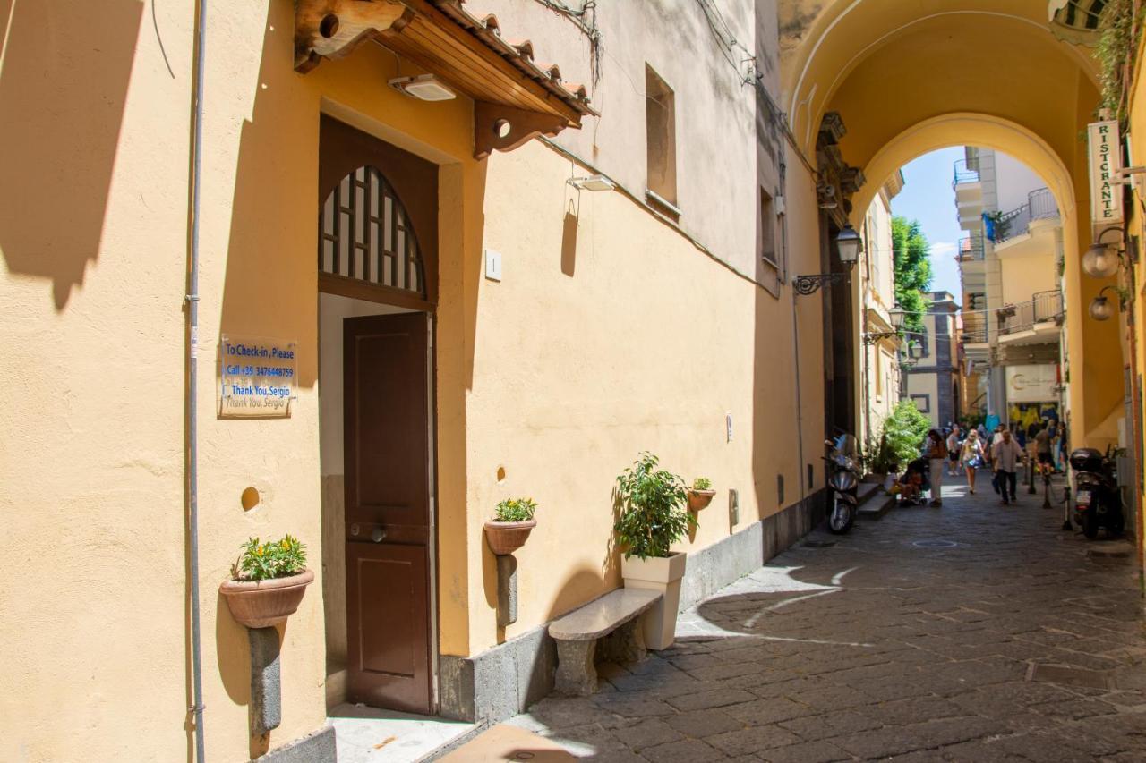 Il Palazzetto Bed & Breakfast Sorrento Bagian luar foto